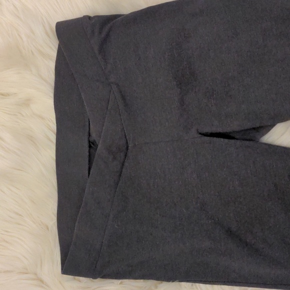 Maternity pants - Picture 3 of 3